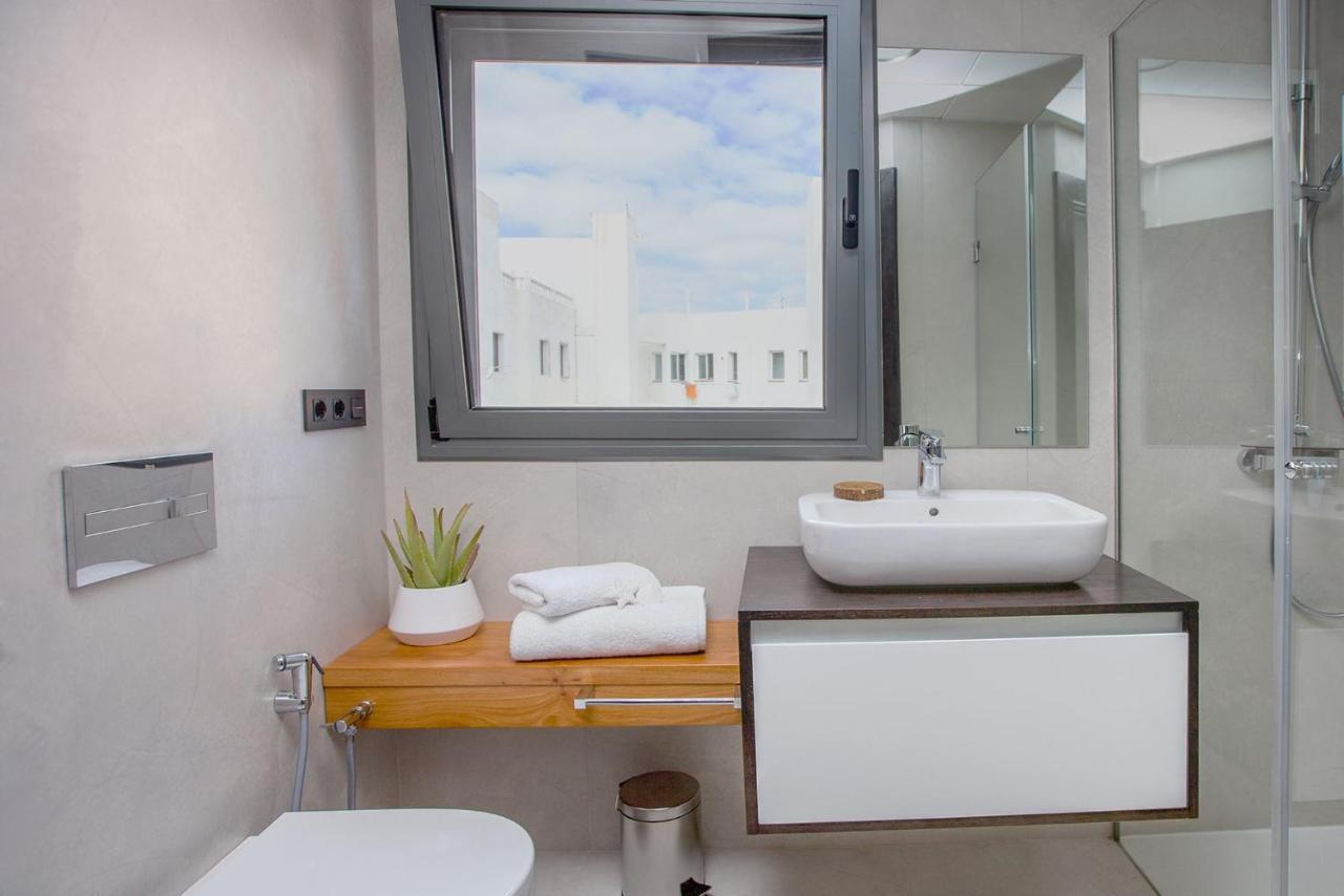 Gran Marina Suites Las Palmas de Gran Canaria Exterior photo